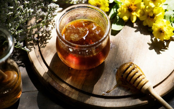 Honig aus Mallorca: Wildblüten, Rosmarin & das Erbe der Bienenzucht